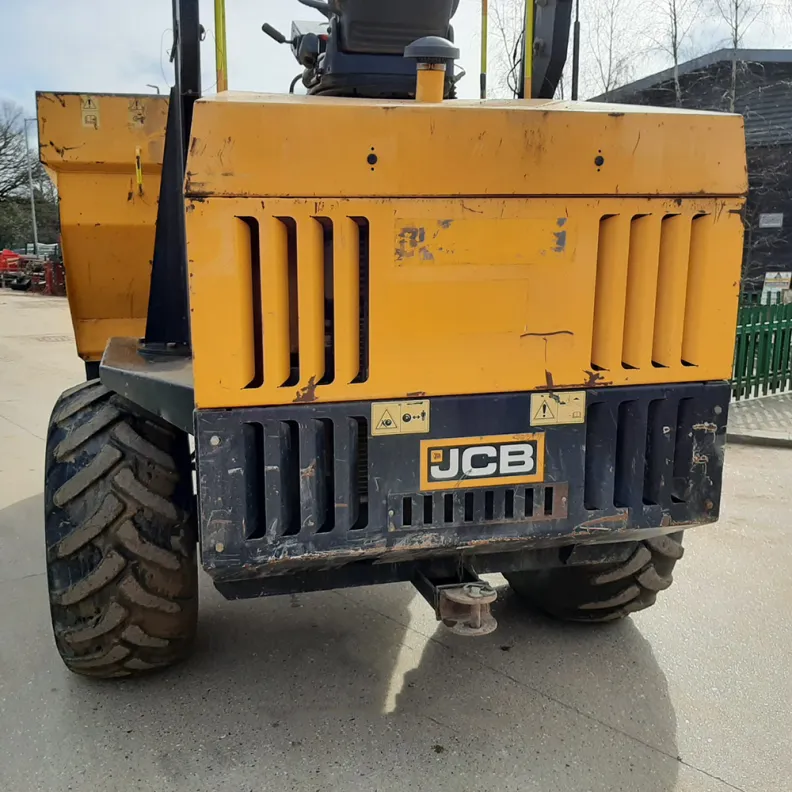 9T Straight Tip JCB Dumper 2017